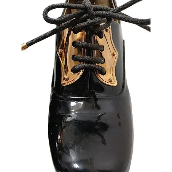 Gucci Oxford Platform Pumps 9.5B Black Patent Leather Gold-tone Hardware Laceup